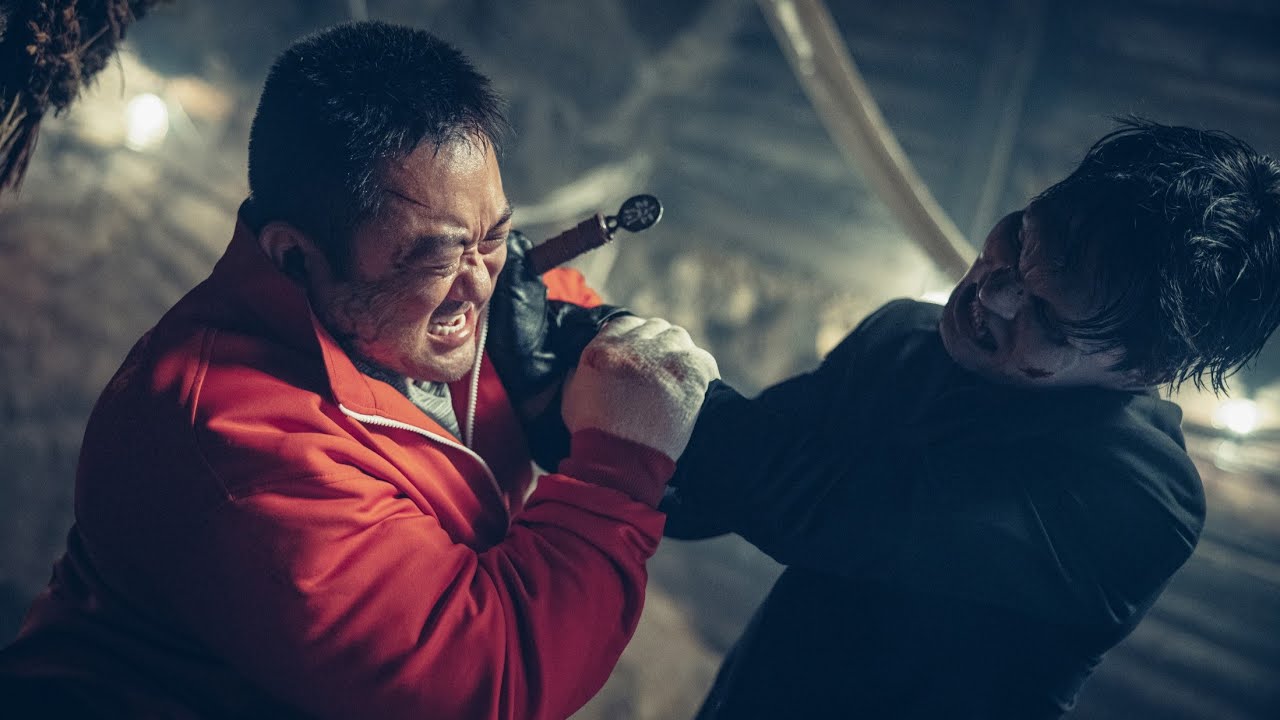 Holy Night: Demon Hunters Trailer