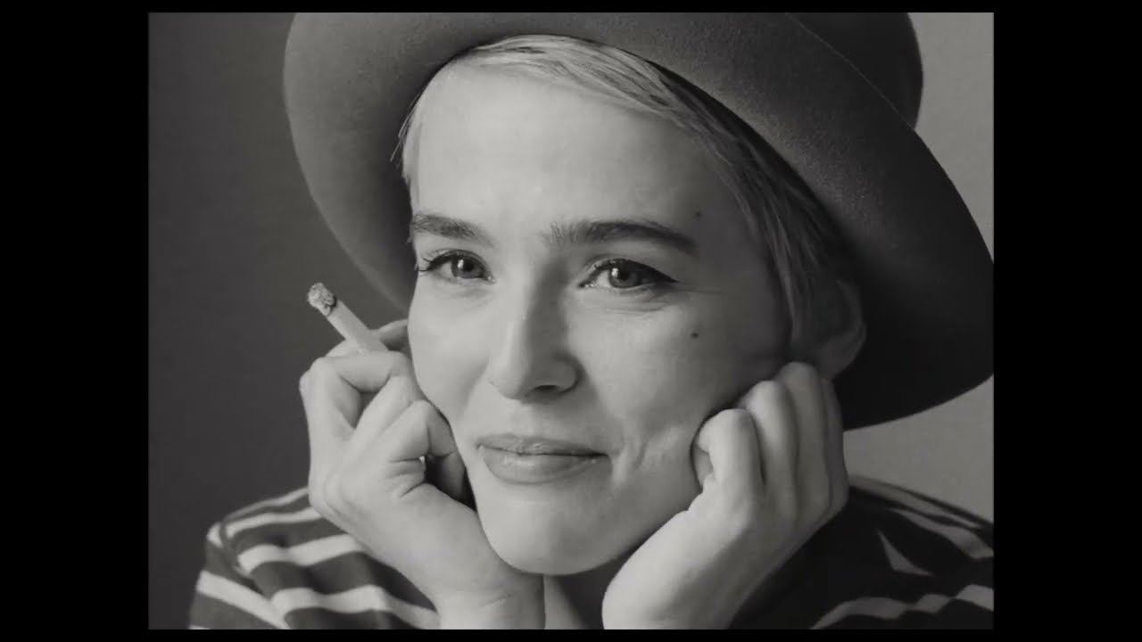 Nouvelle Vague Trailer